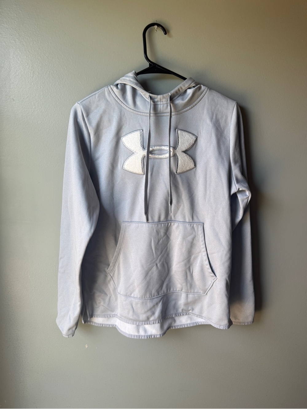 Under Armour Loose Fit Gray Logo Pullover Hoodie Size Medium